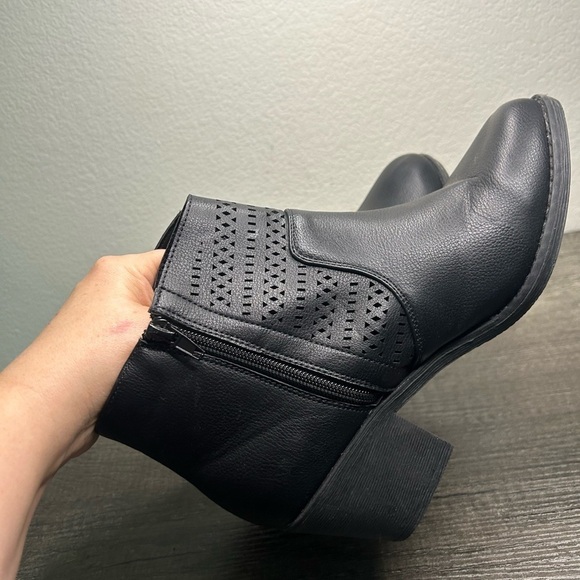JINX Size 9 Blackk Ankle Boots - Picture 3 of 14